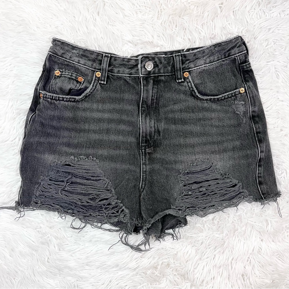 TOPSHOP Women’s Washed Black Denim Jean Ripped Mom Shorts 8